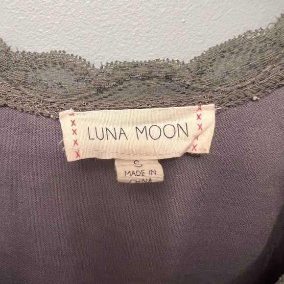 Luna Moon Lace Sleeveless Top Size S - Picture 4 of 7